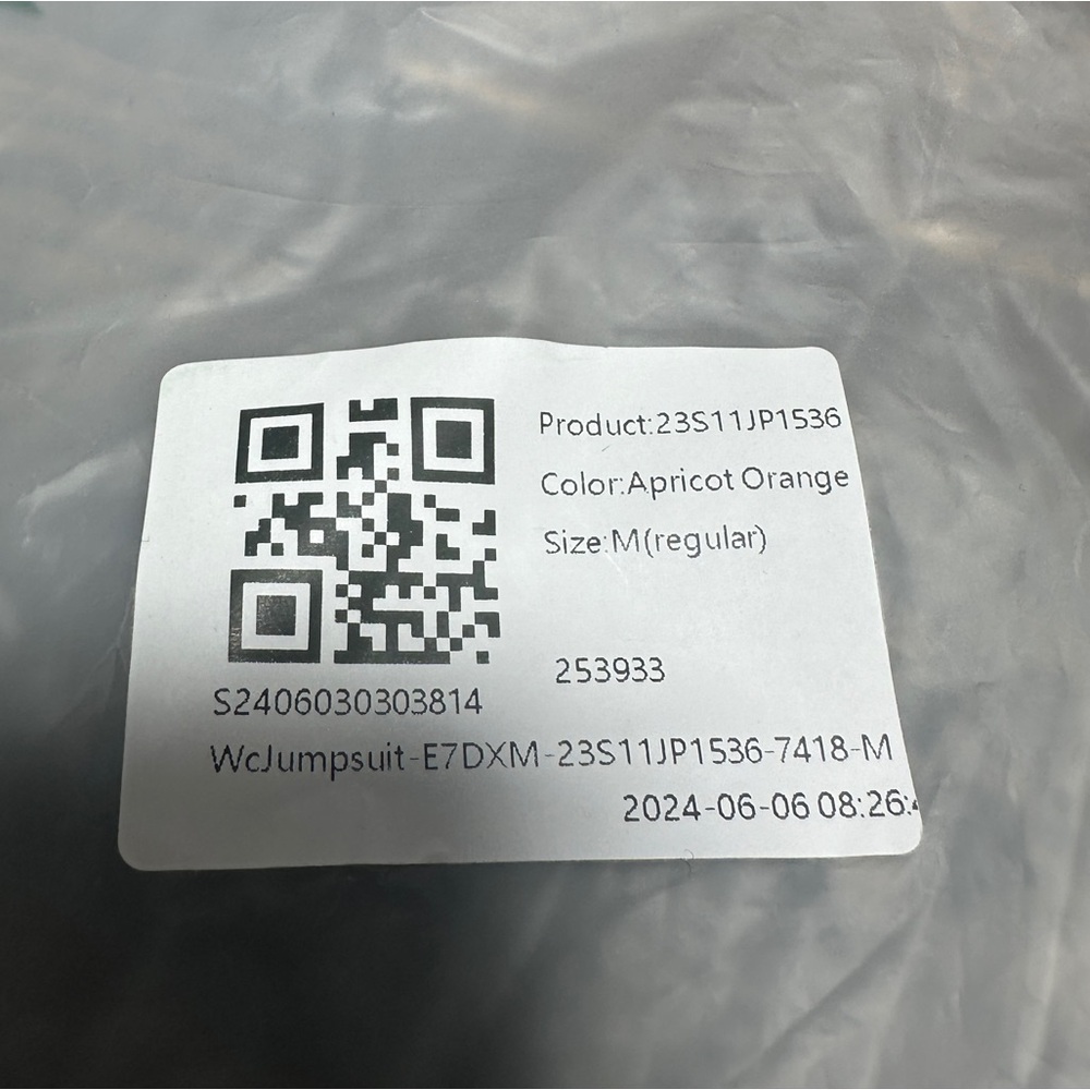 Halara Adjustable Strap Button Multiple Pockets Overalls MEDIUM- Orange - Picture 10 of 10